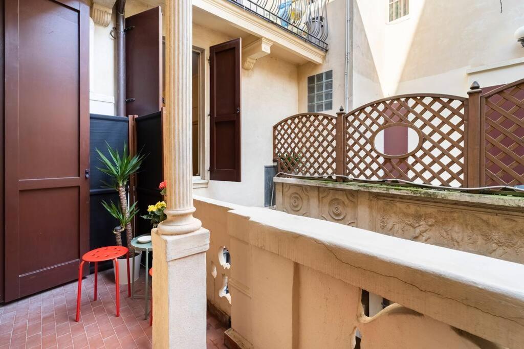 Appartamento Elegante E Centrale La Foglia D'Oro Bologna Kültér fotó